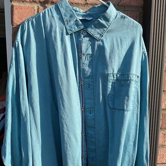 Tommy Bahama 2XLB - Picture 1 of 2